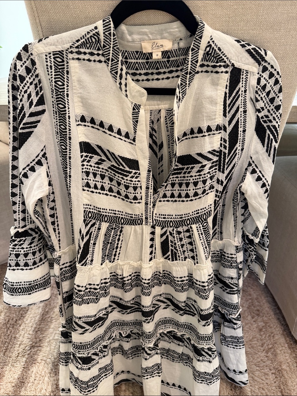 Elan Black and White Geometric Print Tunic Top